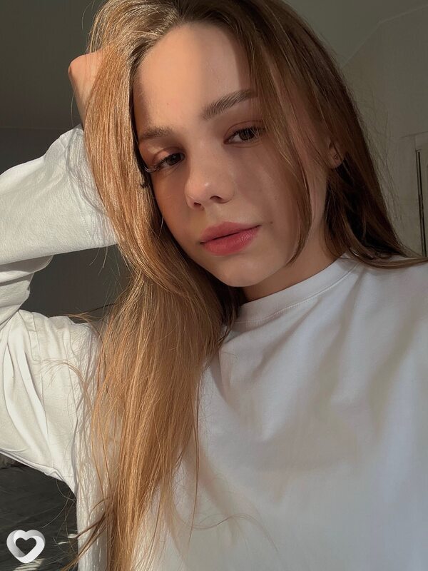 Лера, 19, Ростове-на-Дону — анкета №3646672