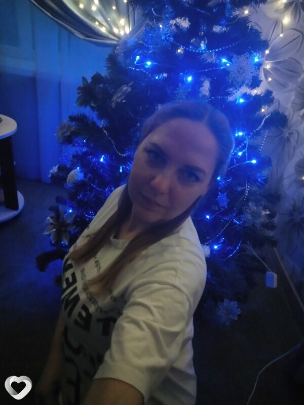 Юлька, 37, Ростове-на-Дону — анкета №3647381
