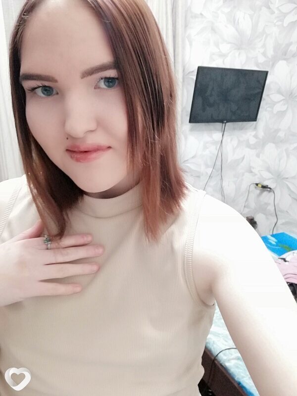 Евгения, 22, Белове — анкета №3647454