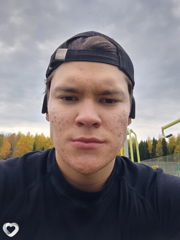 Тимур, 20, Ханты-Мансийске — анкета №3648079