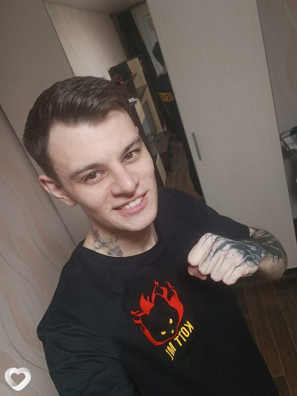 Сергей, 30, Новомосковске — анкета №3647655