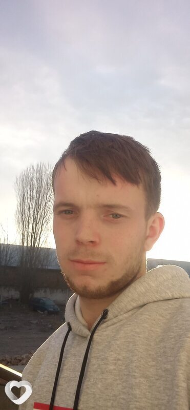 Витя, 21, Бишкек — анкета №3648129