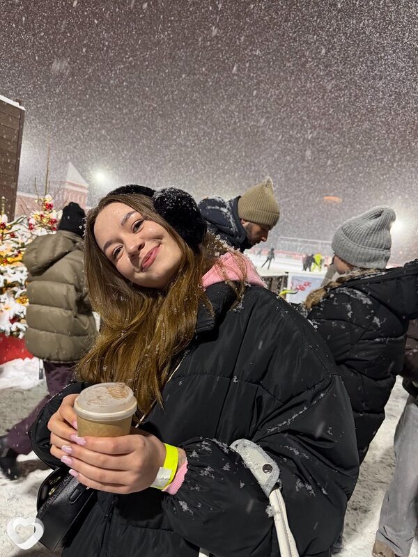 Ася, 20, Москве — анкета №3648360