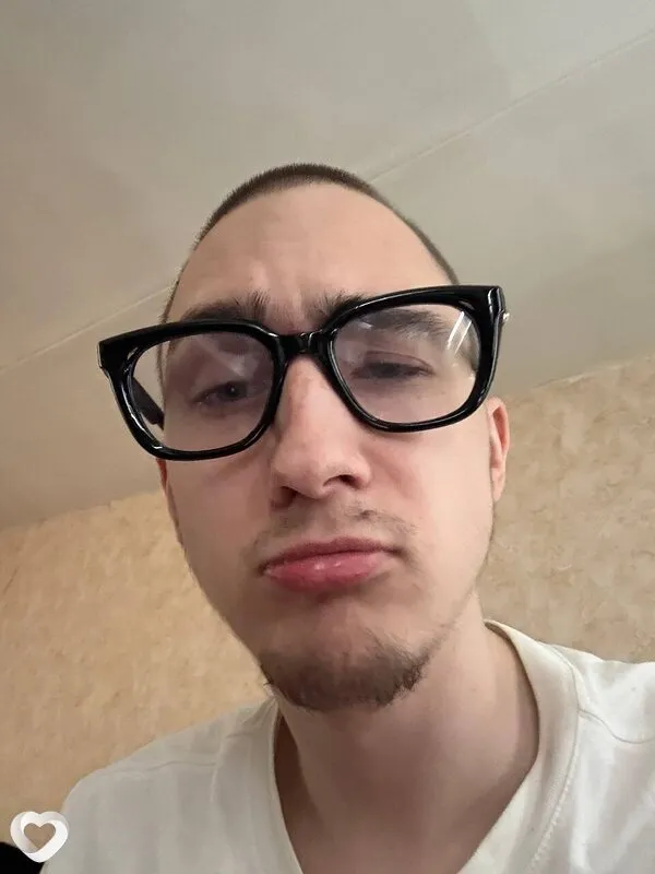 Матвей, 21, Москве — анкета №3648400