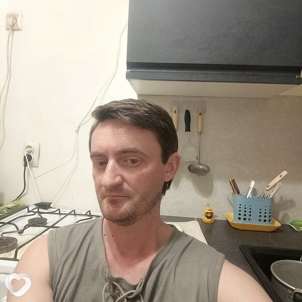 Олег, 45, Гатчине — анкета №3649260