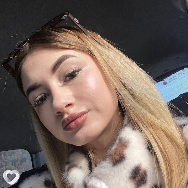 Аня, 20, Красноярске — анкета №3648723