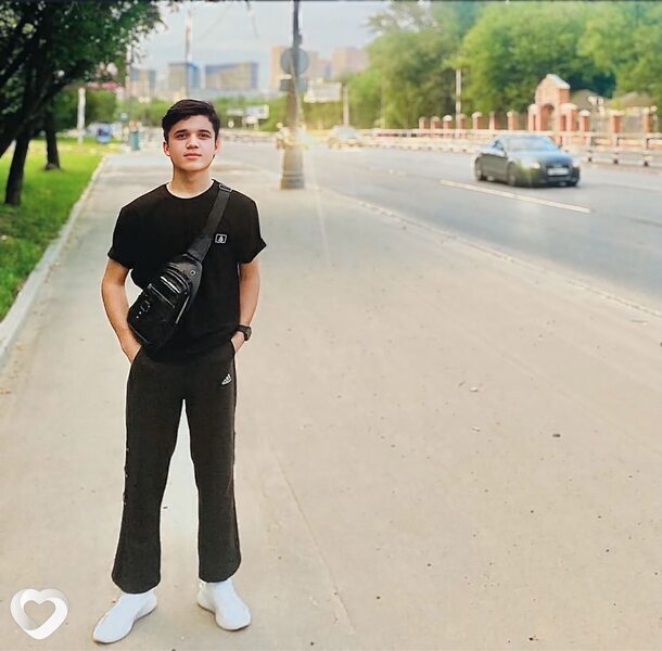 Хуршед, 22, Москве — анкета №3648636