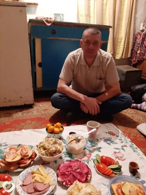 Артем, 37, Барнауле — анкета №3649495