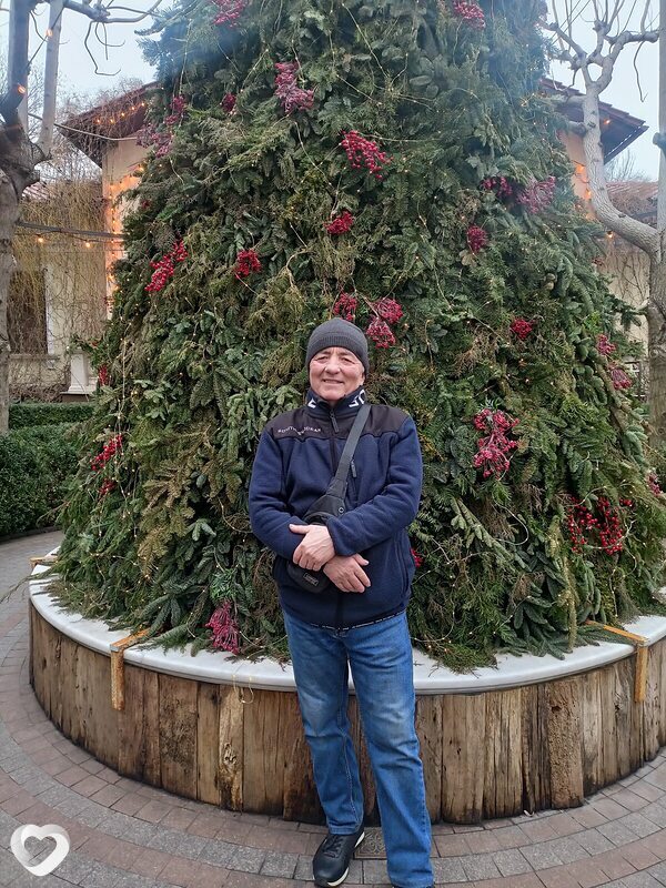 Василь, 63, Ивано-Франковске — анкета №3649897