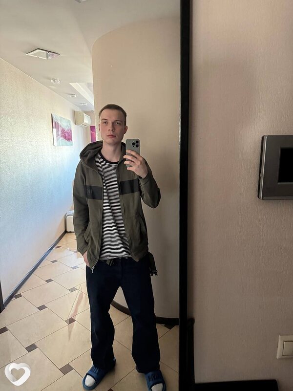 Павел, 23, Москве — анкета №3650838