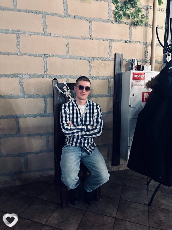 Кирилл, 22, Новокузнецке — анкета №3651363