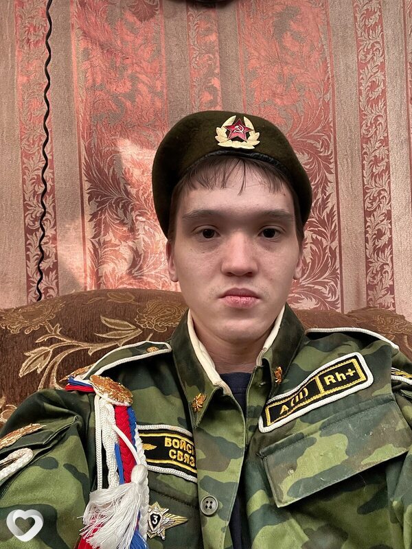 Данил, 22, Ангарске — анкета №3652144