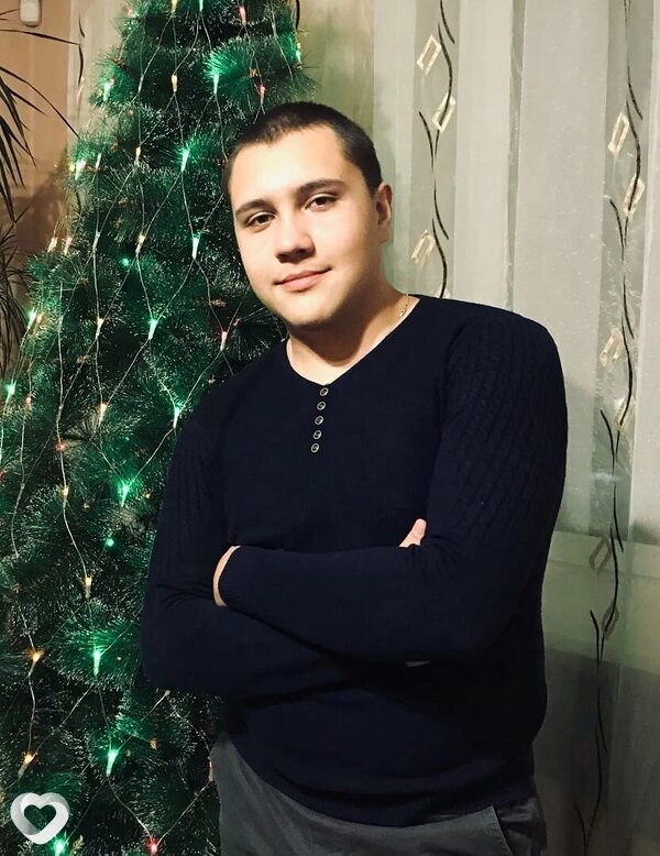 Илья, 22, Киселевске — анкета №3652335