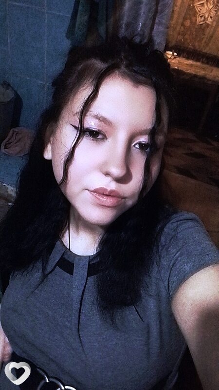 Алина, 19, Макеевке — анкета №3652527