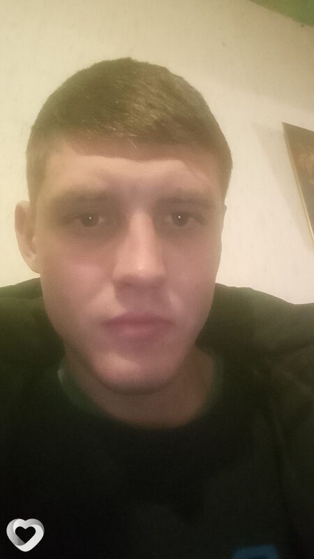 Михаил, 23, Заринске — анкета №3652758