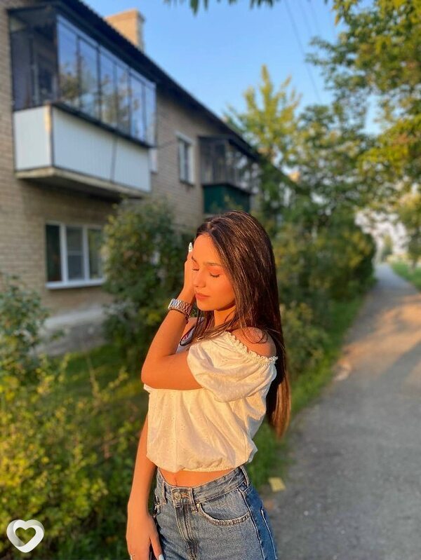 Оксана, 23, Москве — анкета №3652763