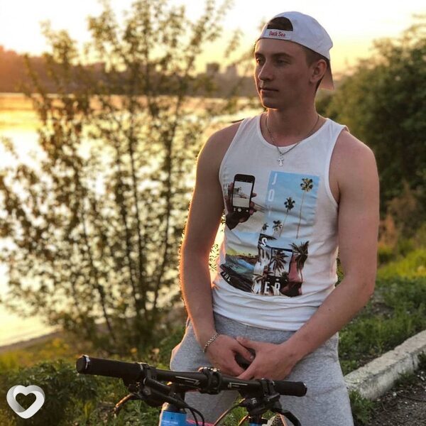 Максим, 29, Тюмени — анкета №3653268