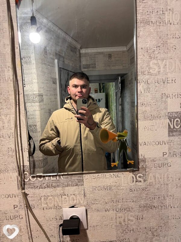 Данил, 23, Каменске-Шахтинском — анкета №3653531