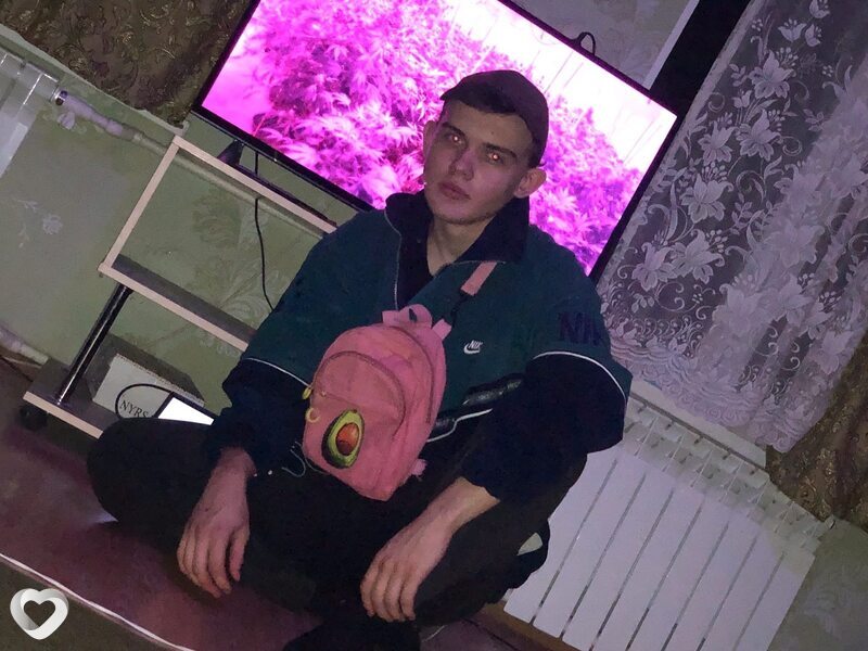 Иван, 20, Армавире — анкета №3653686