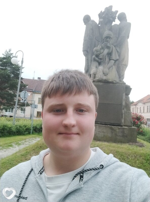 Марин, 19, Кишинёв — анкета №3653841