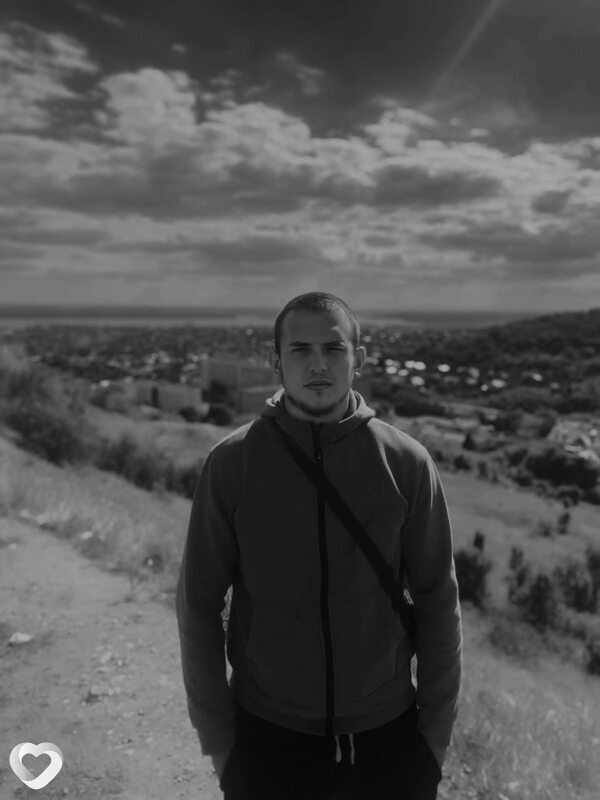 Кирилл, 19, Вольске — анкета №3654359