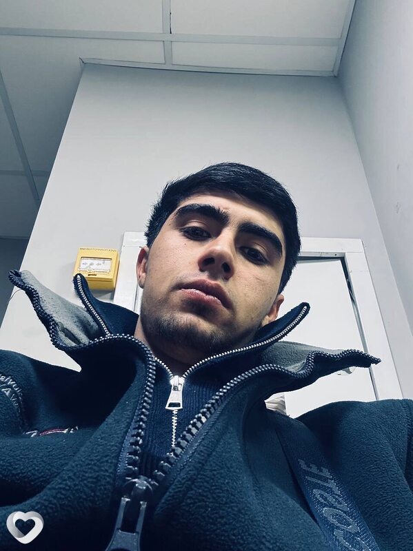 Жахонгир, 20, Москве — анкета №3654134