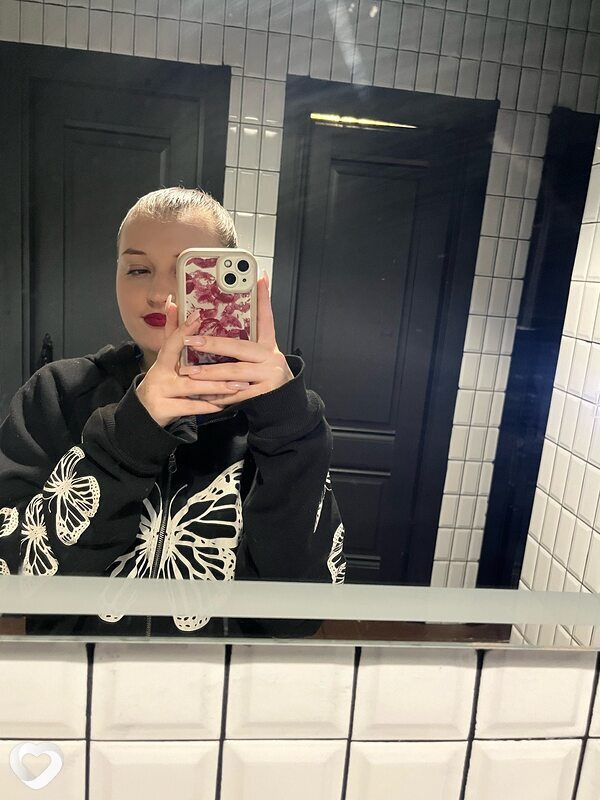 Мила, 18, Санкт-Петербурге — анкета №3654654