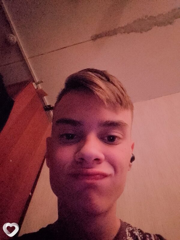 Дима, 19, Владимире — анкета №3654726