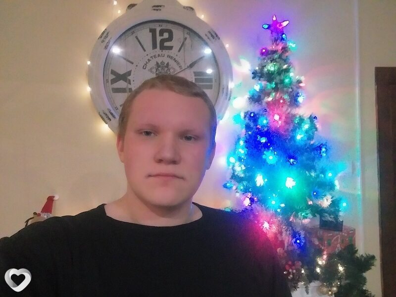 Арсений, 20, Луге — анкета №3654844
