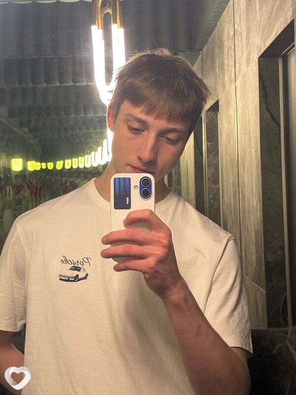 Миша, 19, Иванове — анкета №3655113