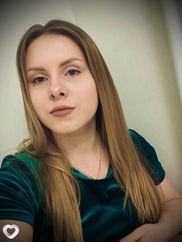Яна, 25, Ростове-на-Дону — анкета №3655025