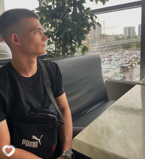 Сергей, 23, Волгограде — анкета №3655006