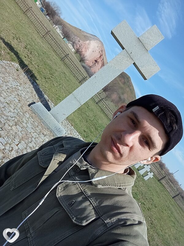 Коля, 27, Антраците — анкета №3656808