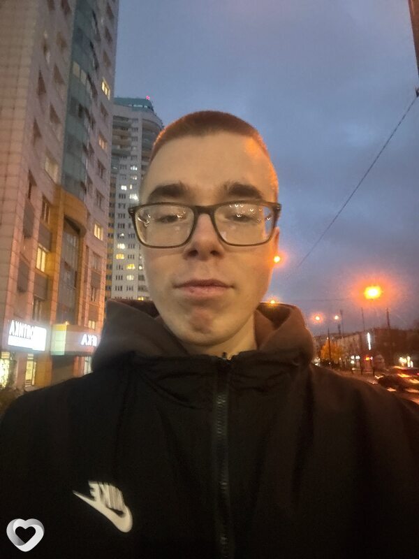 Даник, 20, Минске — анкета №3657158
