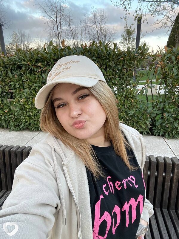 Виктория, 23, Ростове-на-Дону — анкета №3657483