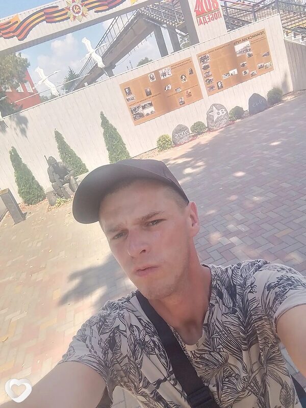 Роман, 27, Тихорецке — анкета №3657192