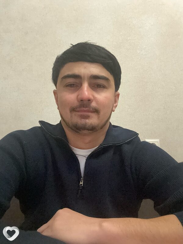 Эдик, 31, Пятигорске — анкета №3657979