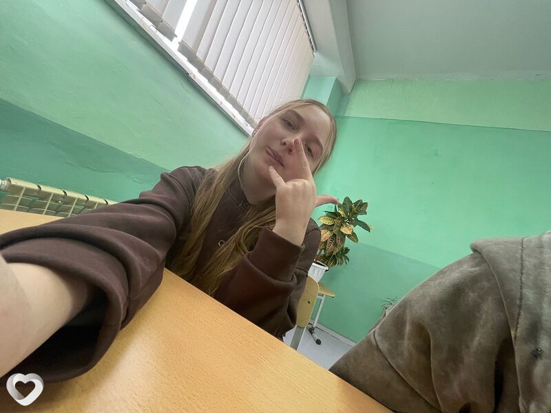 Валерия, 21, Каменске-Уральском — анкета №3658119