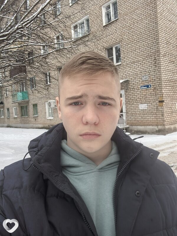 Глеб, 18, Пскове — анкета №3658492