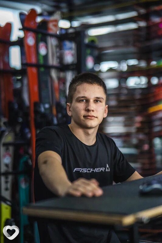 Денис, 21, Новокузнецке — анкета №3658314
