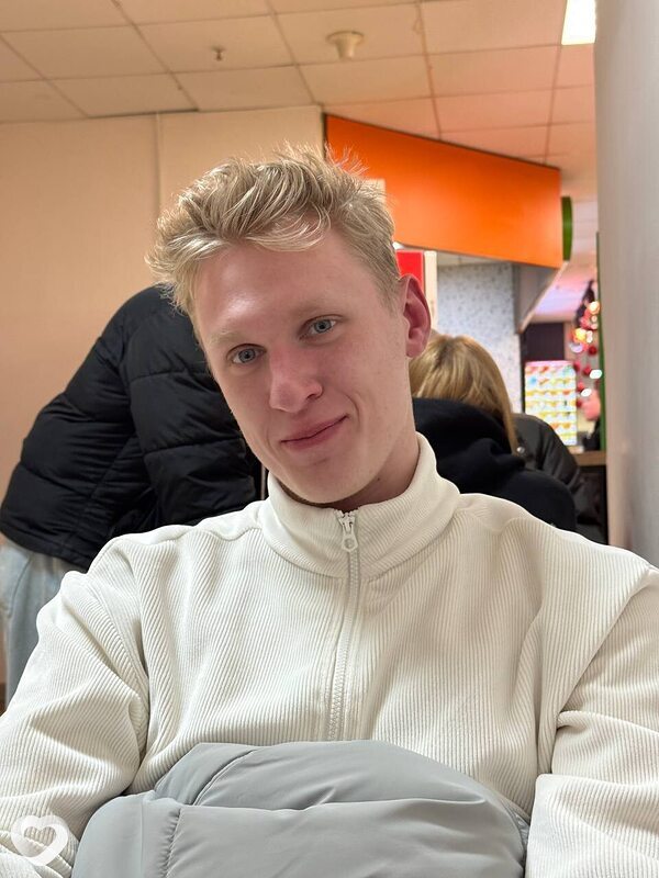 Глеб, 20, Витебске — анкета №3658322