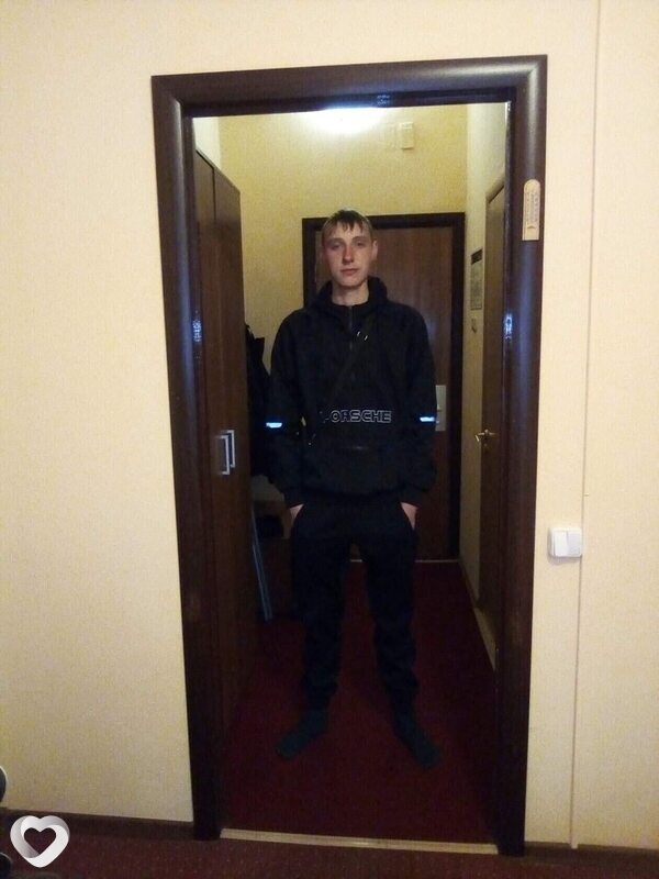 Андрей, 27, Барнауле — анкета №3658228