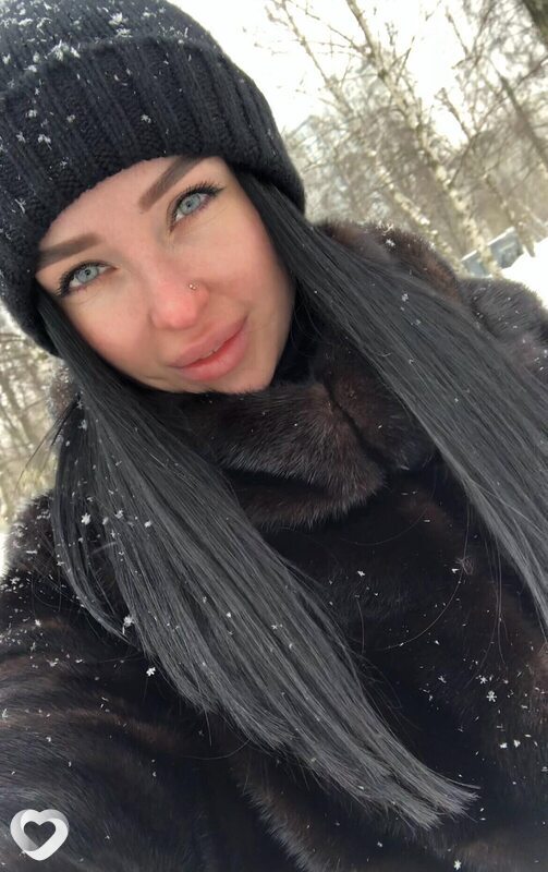 Зухра, Грозный