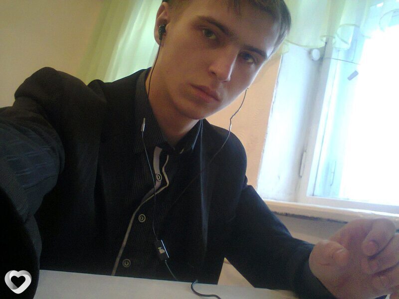 Артур, 20, Пинске — анкета №3659330