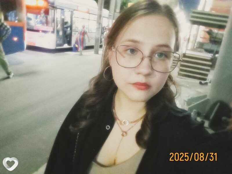 Екатерина, 18, Саратове — анкета №3659675