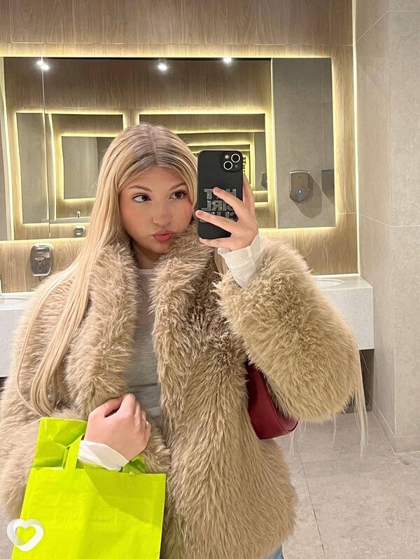 Полина, 19, Казани — анкета №3660073