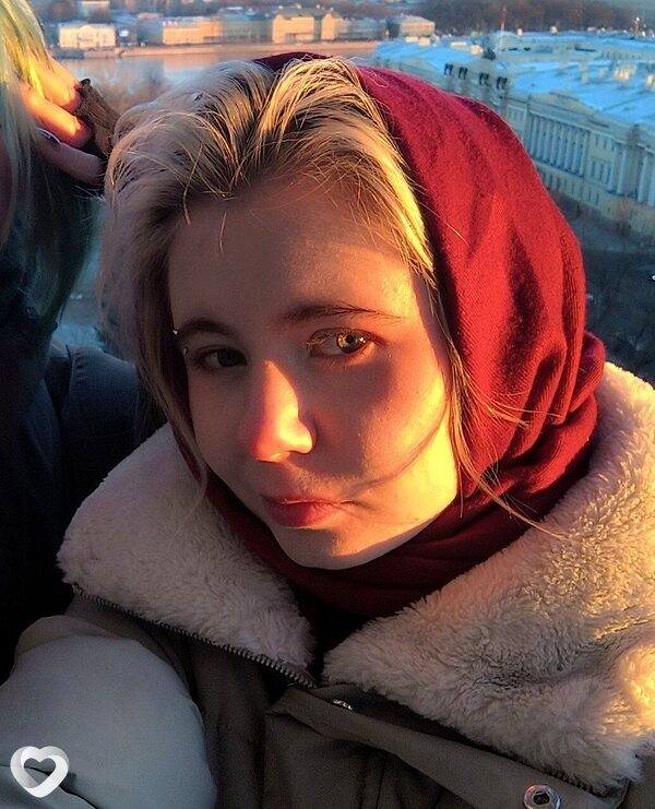 Алиса, 21, Санкт-Петербурге — анкета №3660087