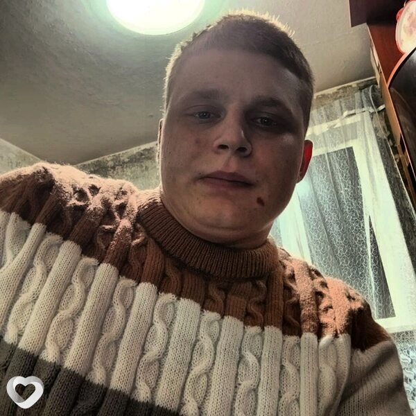 Николай, 18, Екатеринбурге — анкета №3660438