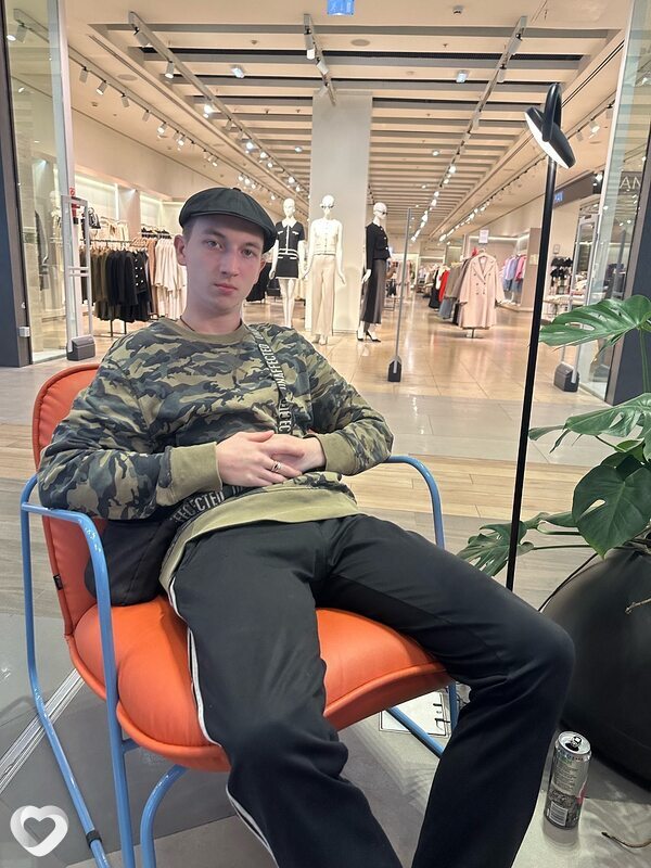 Андрей, 20, Москве — анкета №3660354