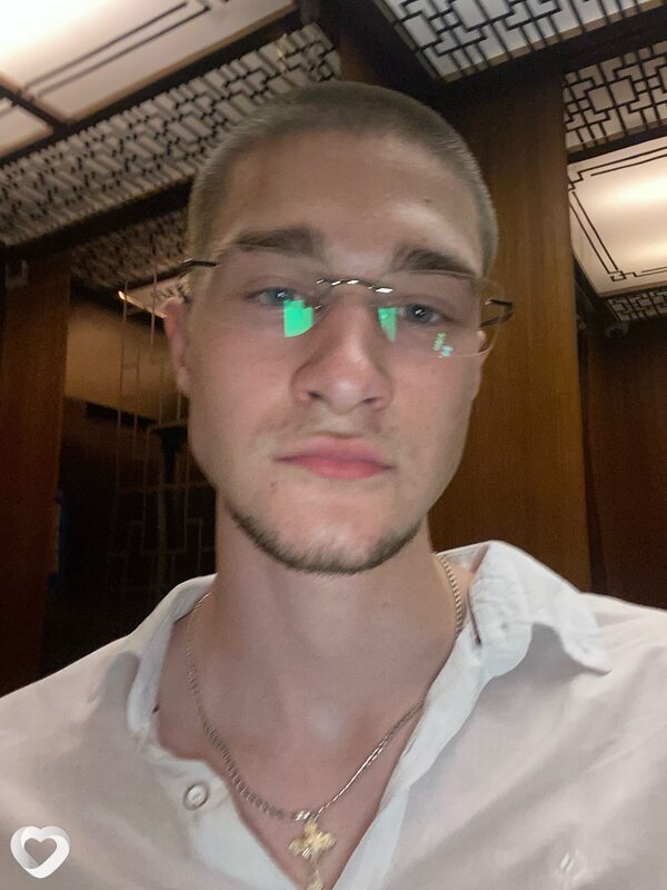 Ярослав, 21, Санкт-Петербурге — анкета №3660906